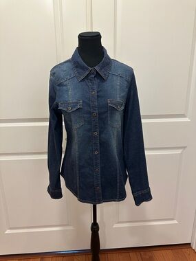 Guess Dark Blue Denim Shirt with Red Logo Tag